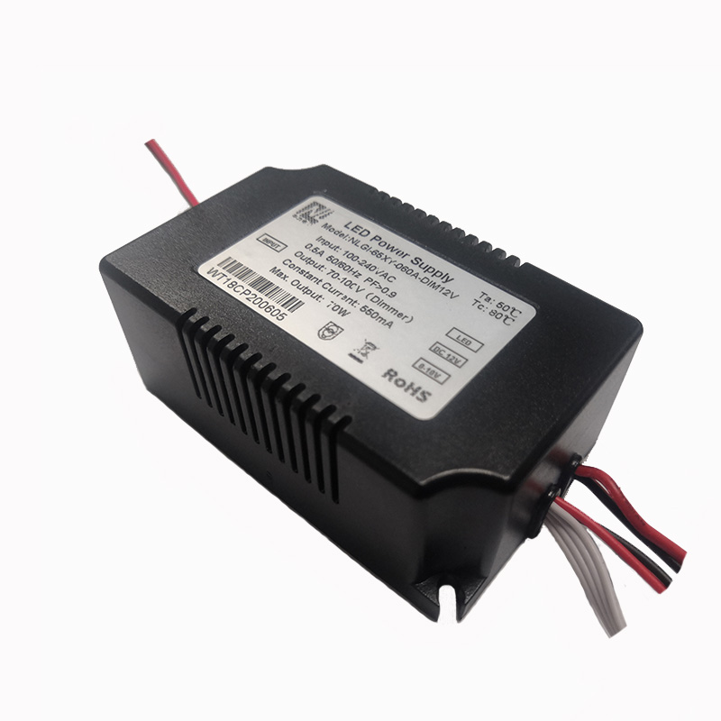Wattshine mad180pa140s水族館グローライ - Aquarium Plant のレビューと価格